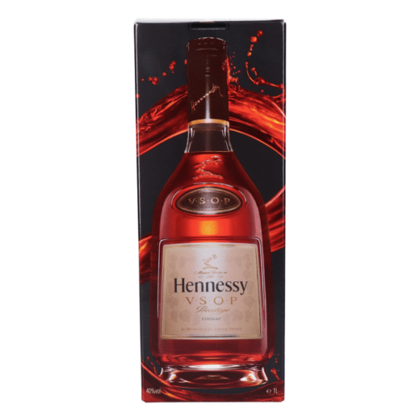 Hennessy V.S.O.P Privilege Cognac + Giftbox
